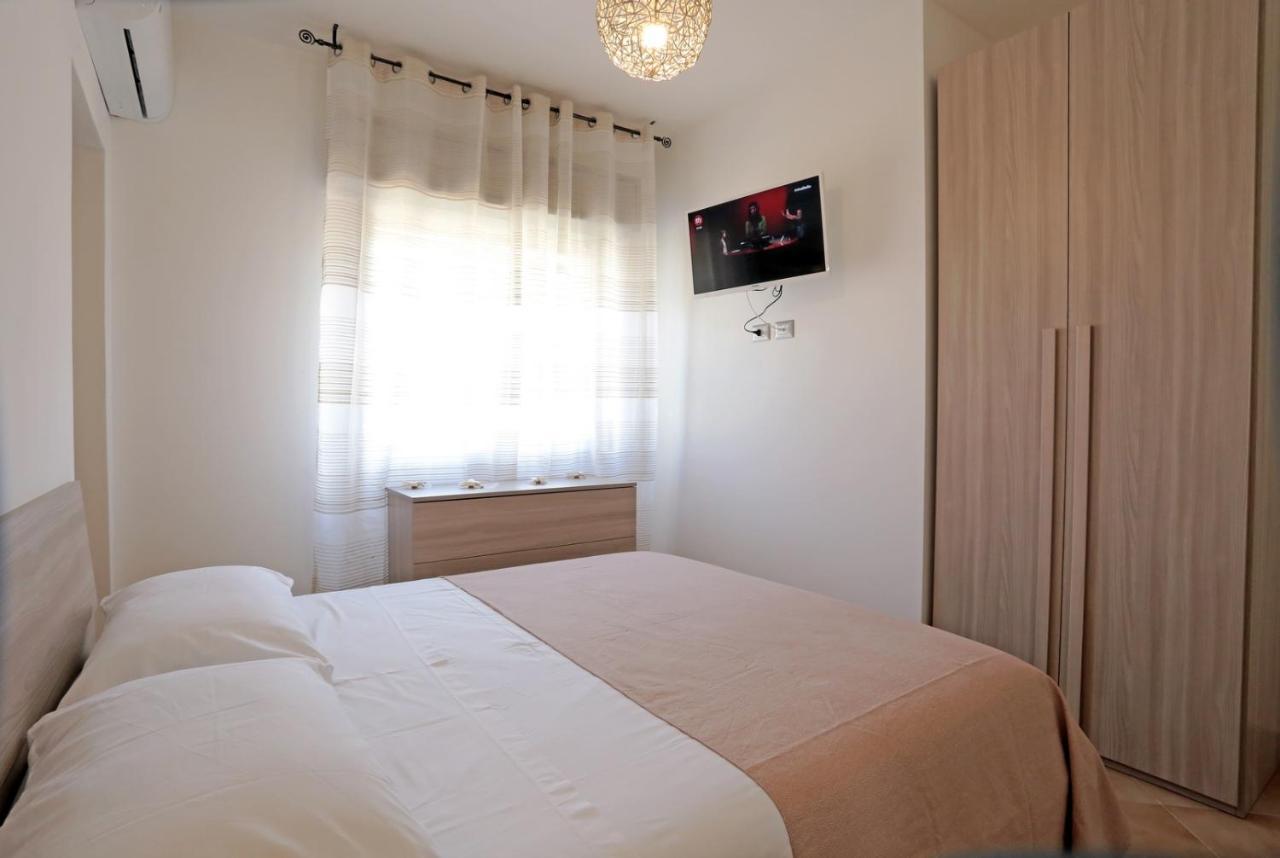 Terramare Punta Braccetto Bed & Breakfast ภายนอก รูปภาพ