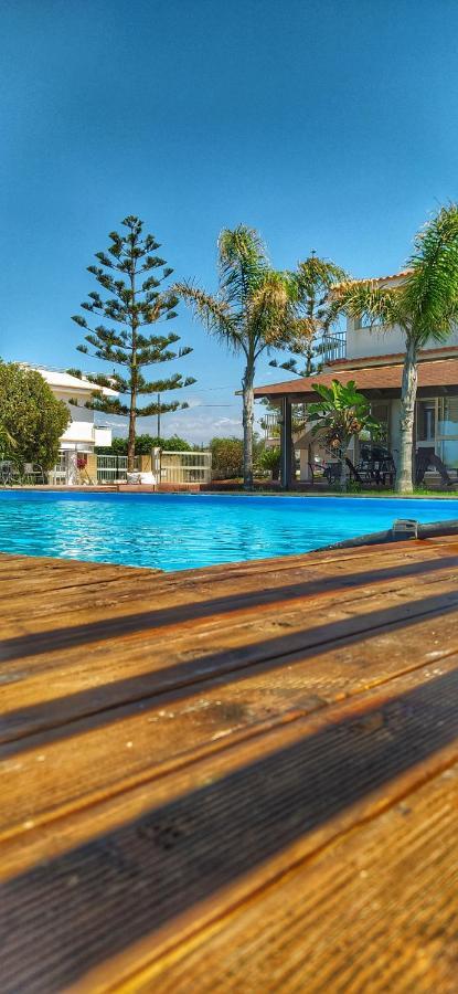 Terramare Punta Braccetto Bed & Breakfast ภายนอก รูปภาพ